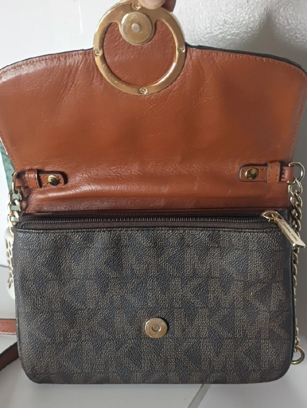 Michael Kors Fulton Flap Gusset Crossbody Ba